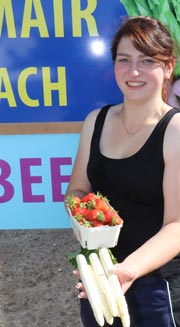 In der Erdbeerzeit gibt es hier unbehandelte Erdbeeren (©Foto: Martin Schmitz)